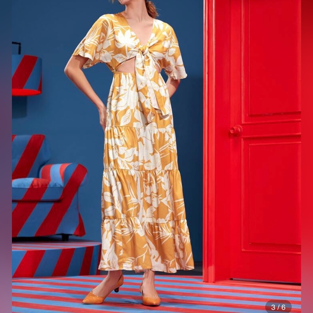 Floral Yellow Maxi Dress - Picture 3 of 4